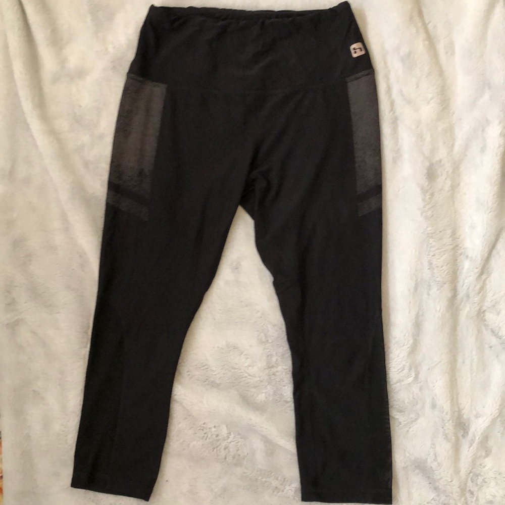 Black Workout Hind Leggings